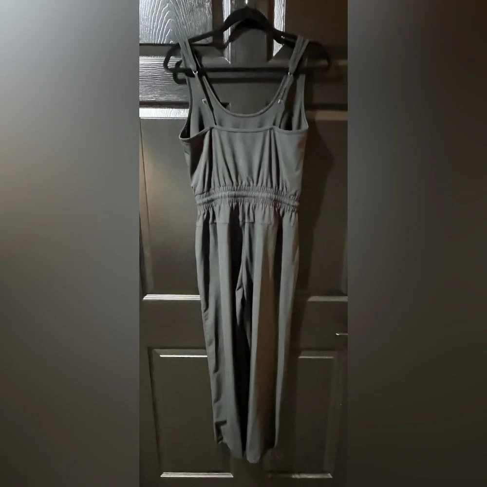Abercrombie & Fitch Travelers Cargo Jumpsuit - Picture 7 of 14